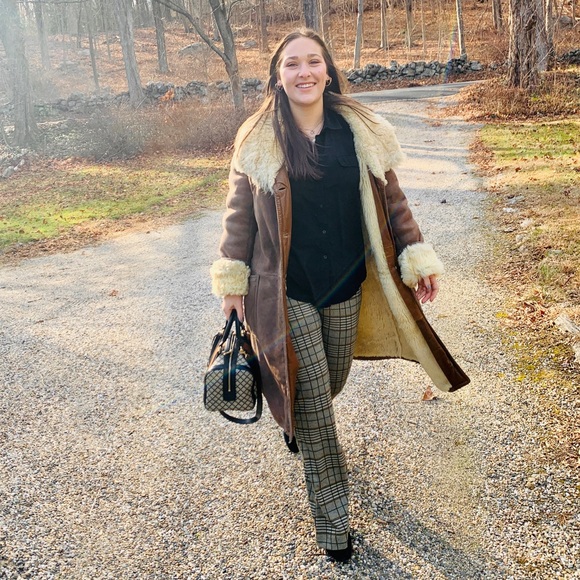 Meet your Posher! KT - Picture 9 of 11